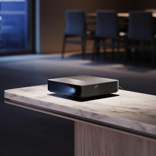A szórakoztatás jövője a Loewe We. BEAM mini projector